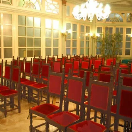 Astoria Janov