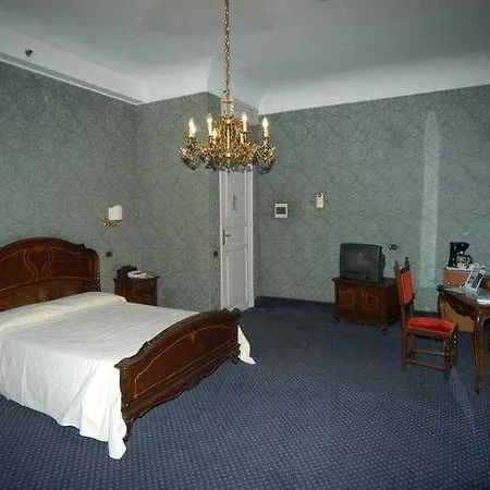 Astoria Hotell