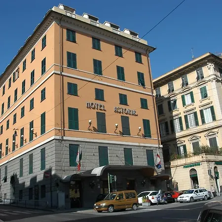 Astoria Hotell 4*